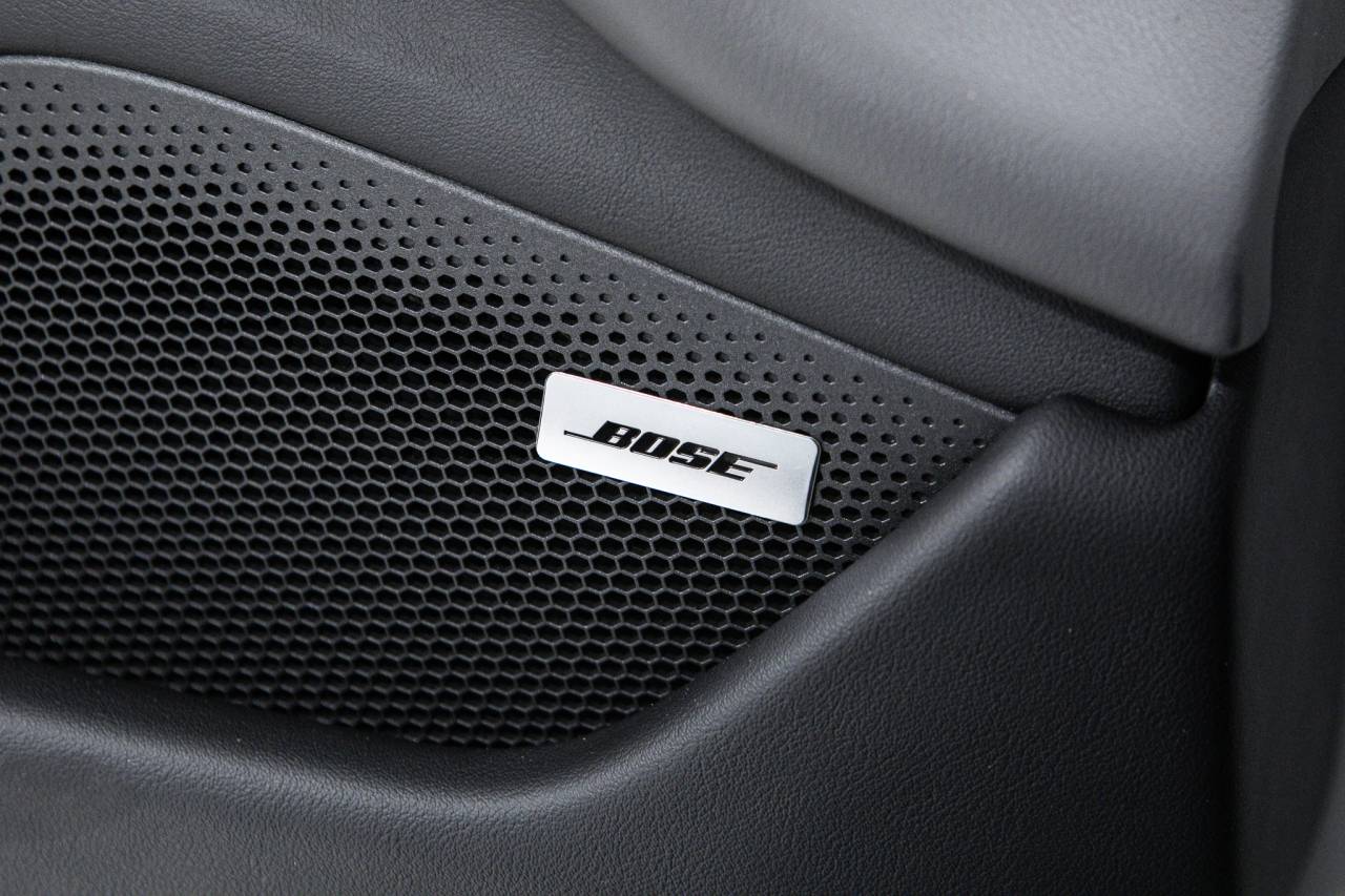 Thumbnail: 2026 Porsche Taycan - 34