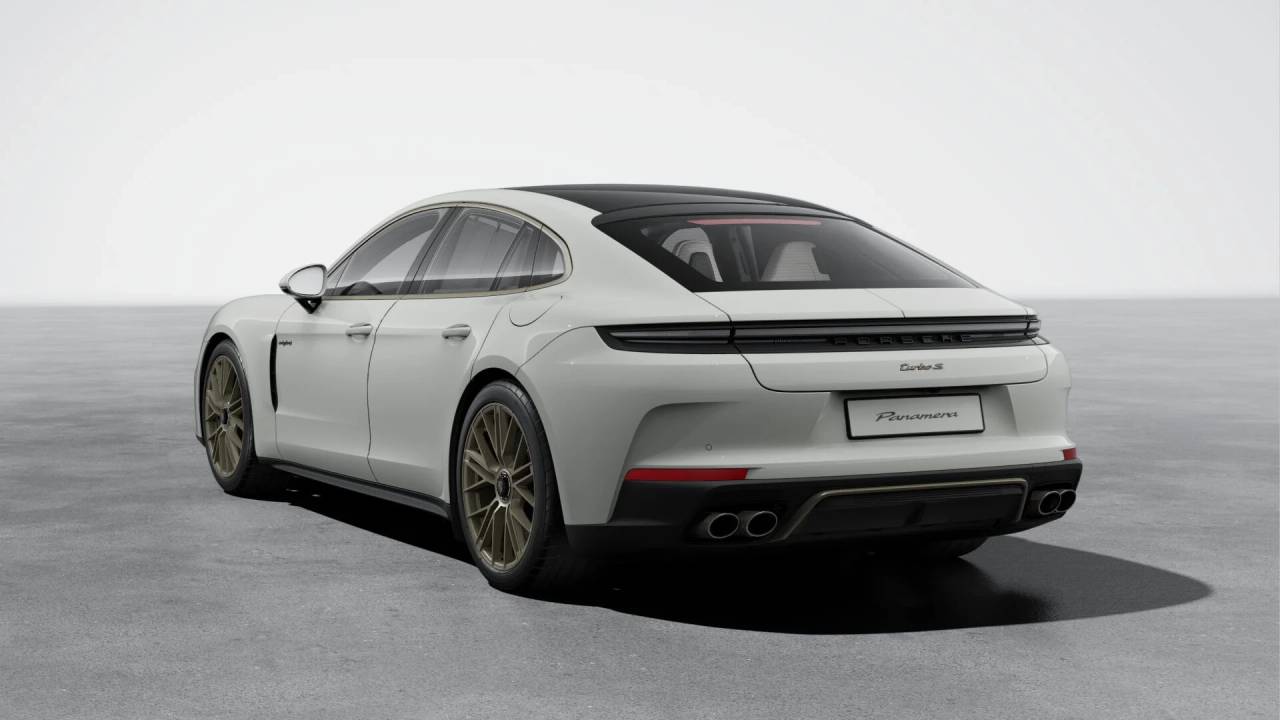 Thumbnail: 2026 Porsche Panamera - 3