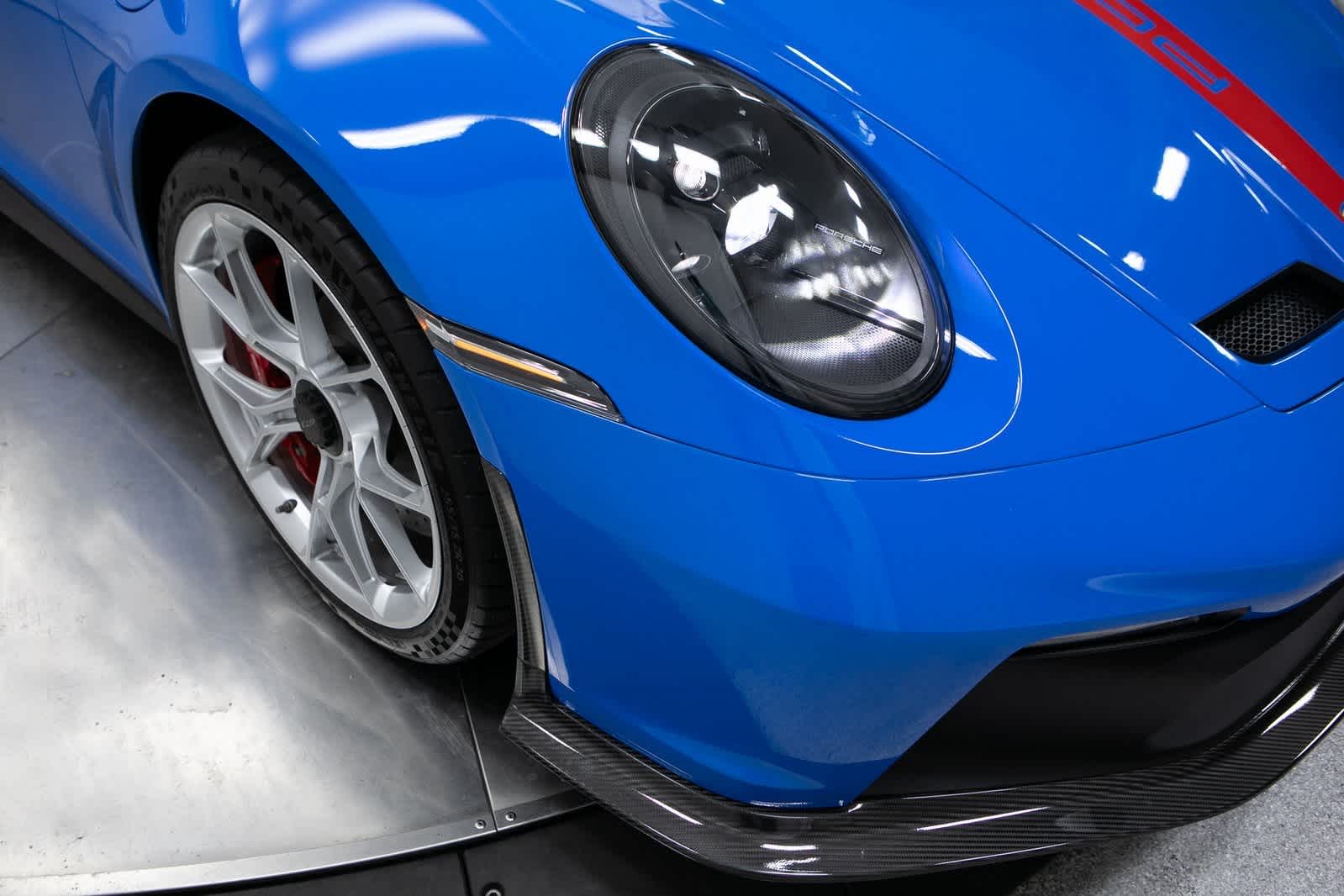 Thumbnail: 2022 Porsche 911 - 12