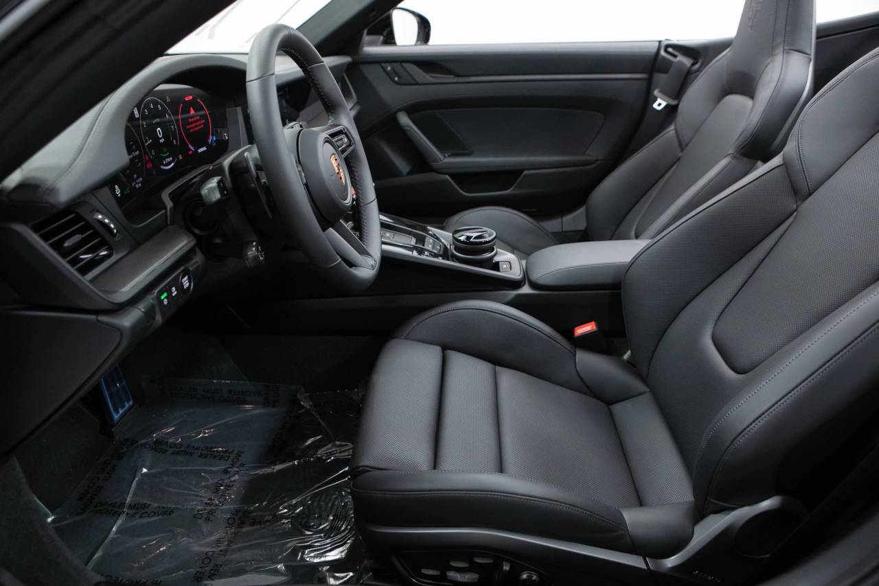 Thumbnail: 2026 Porsche 911 - 23