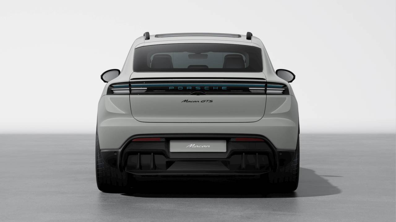 Thumbnail: 2026 Porsche Macan - 7