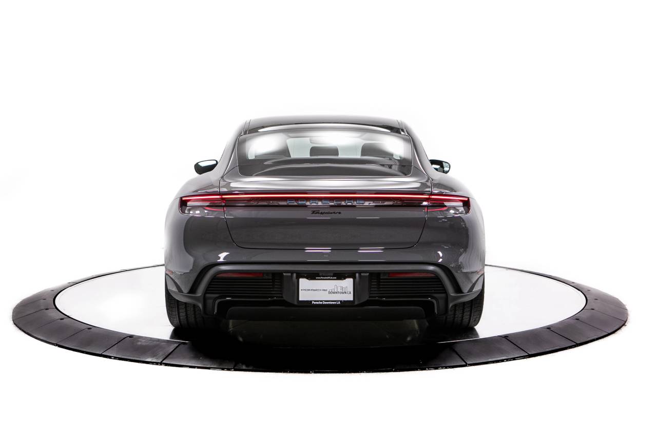 Thumbnail: 2026 Porsche Taycan - 6