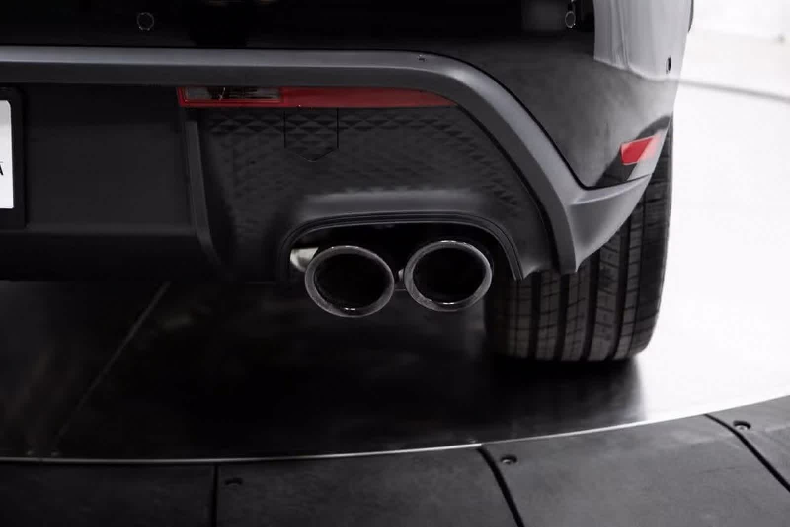 Thumbnail: 2025 Porsche Macan - 37