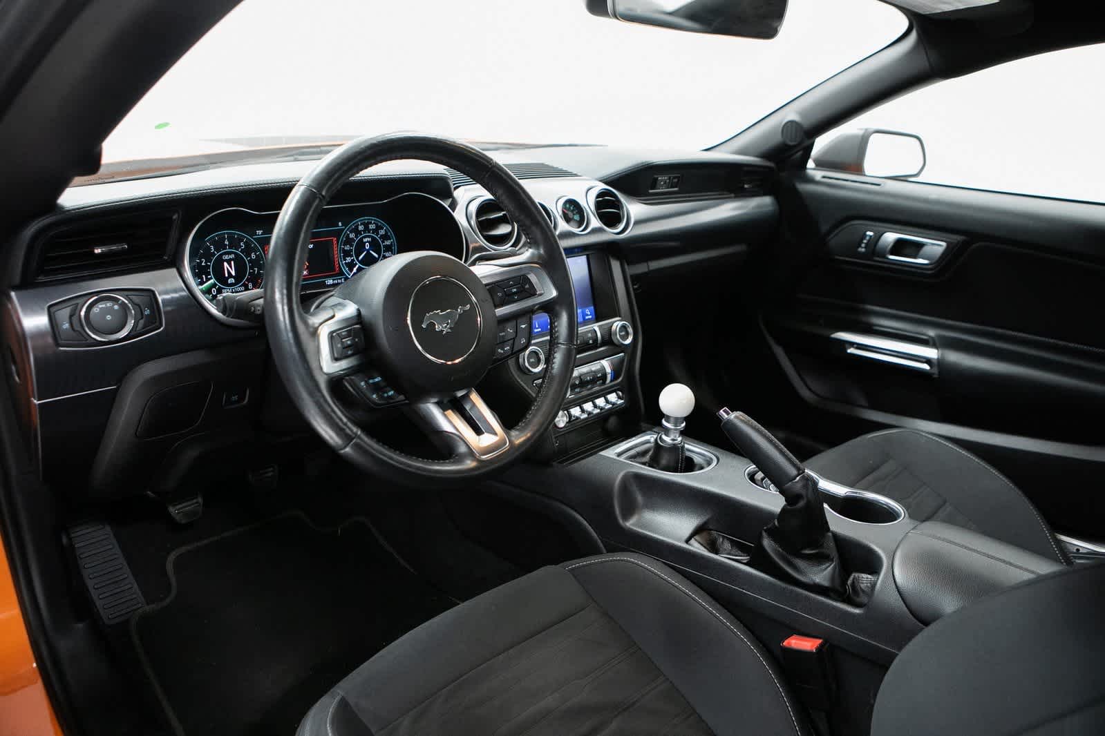 2021 Ford Mustang Mach 1 photo 4