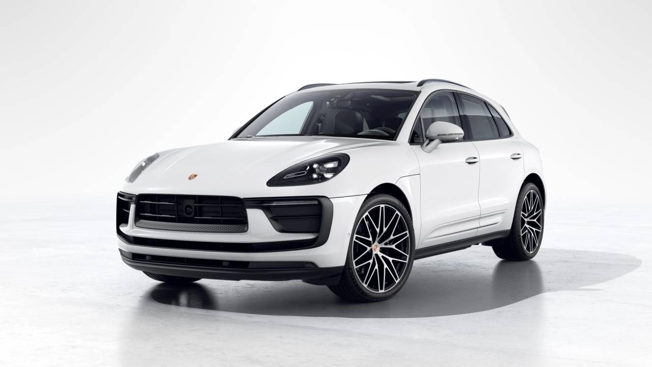 Thumbnail: 2026 Porsche Macan - 1