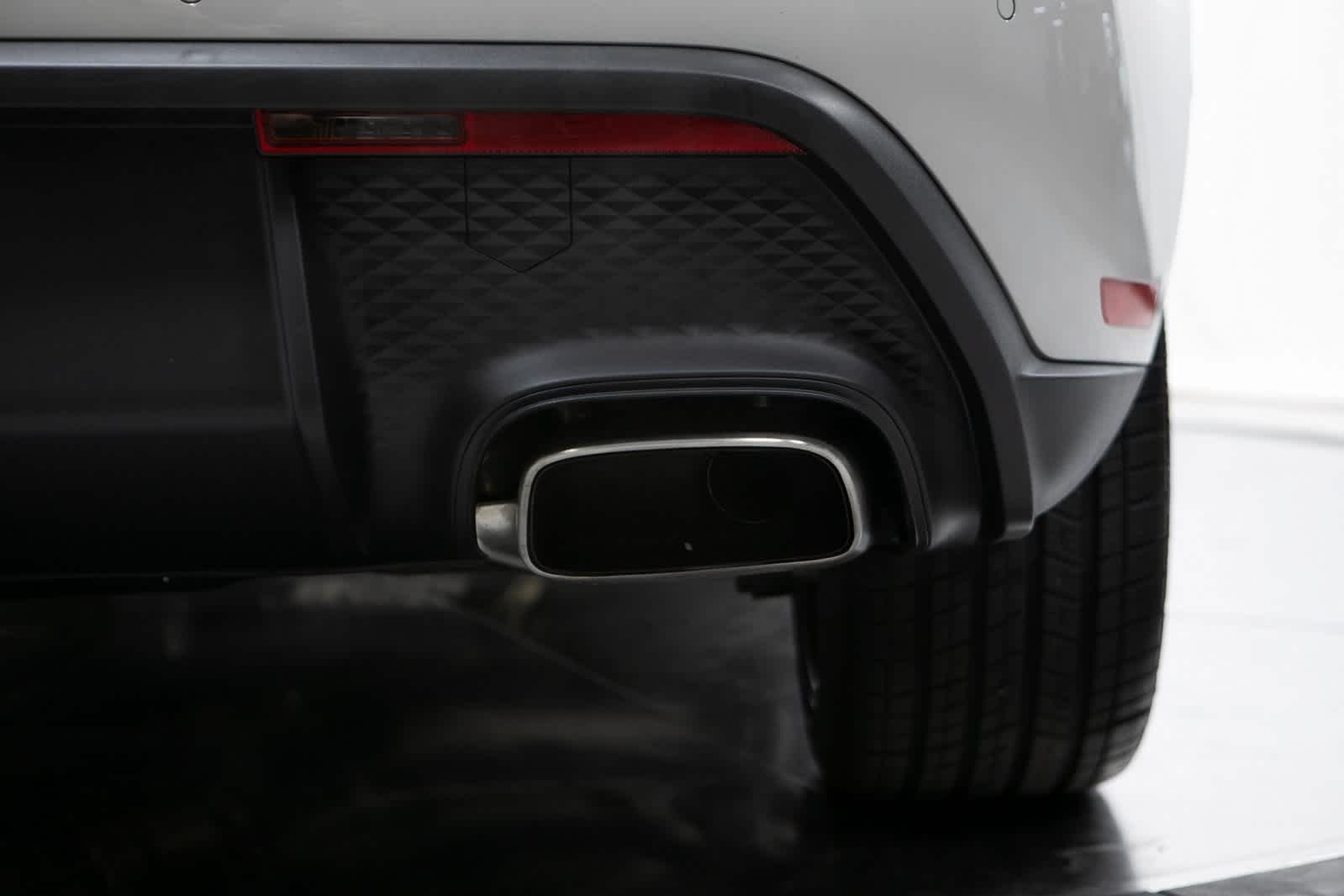 Thumbnail: 2025 Porsche Macan - 37