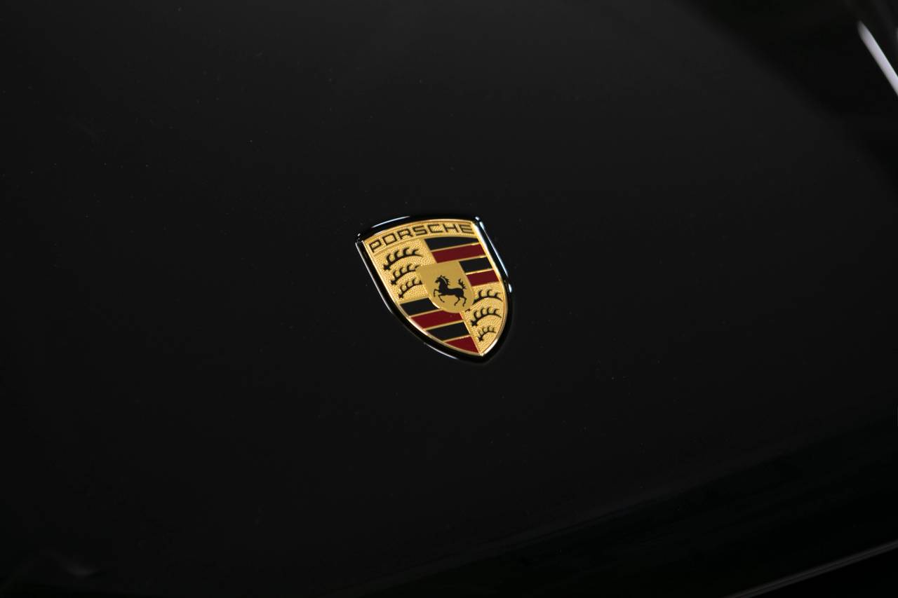 Thumbnail: 2026 Porsche Macan - 14