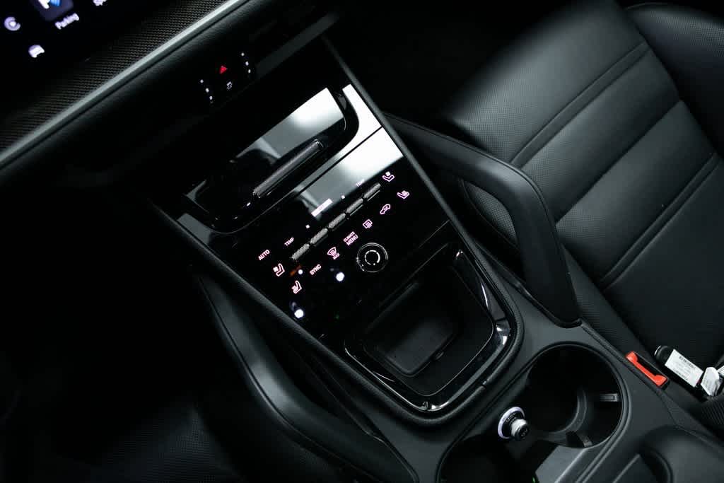 Thumbnail: 2024 Porsche Cayenne - 15