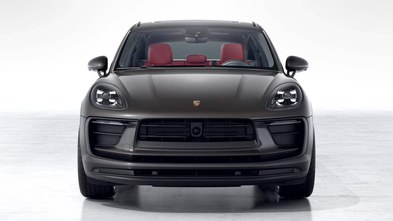 Thumbnail: 2026 Porsche Macan - 8