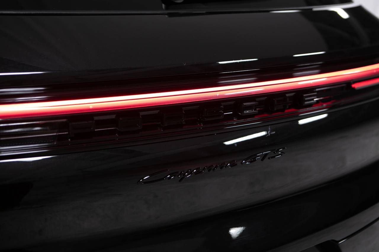 Thumbnail: 2026 Porsche Cayenne - 16