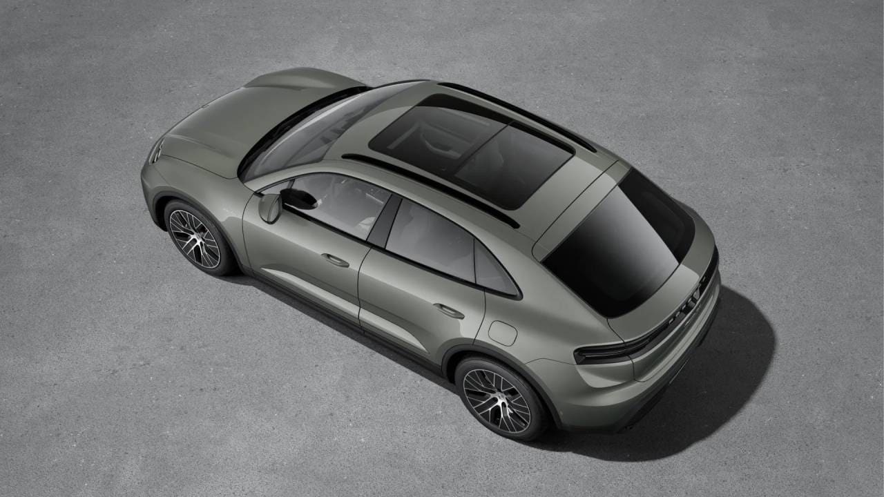 Thumbnail: 2025 Porsche Macan - 4