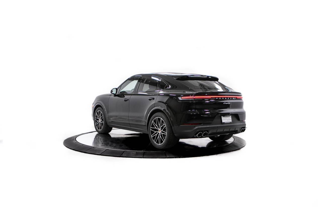 Thumbnail: 2026 Porsche  - 3