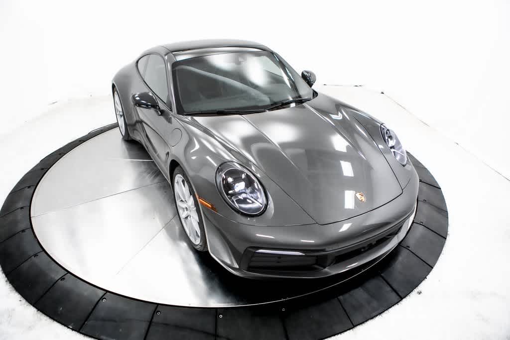 Thumbnail: 2024 Porsche 911 - 39