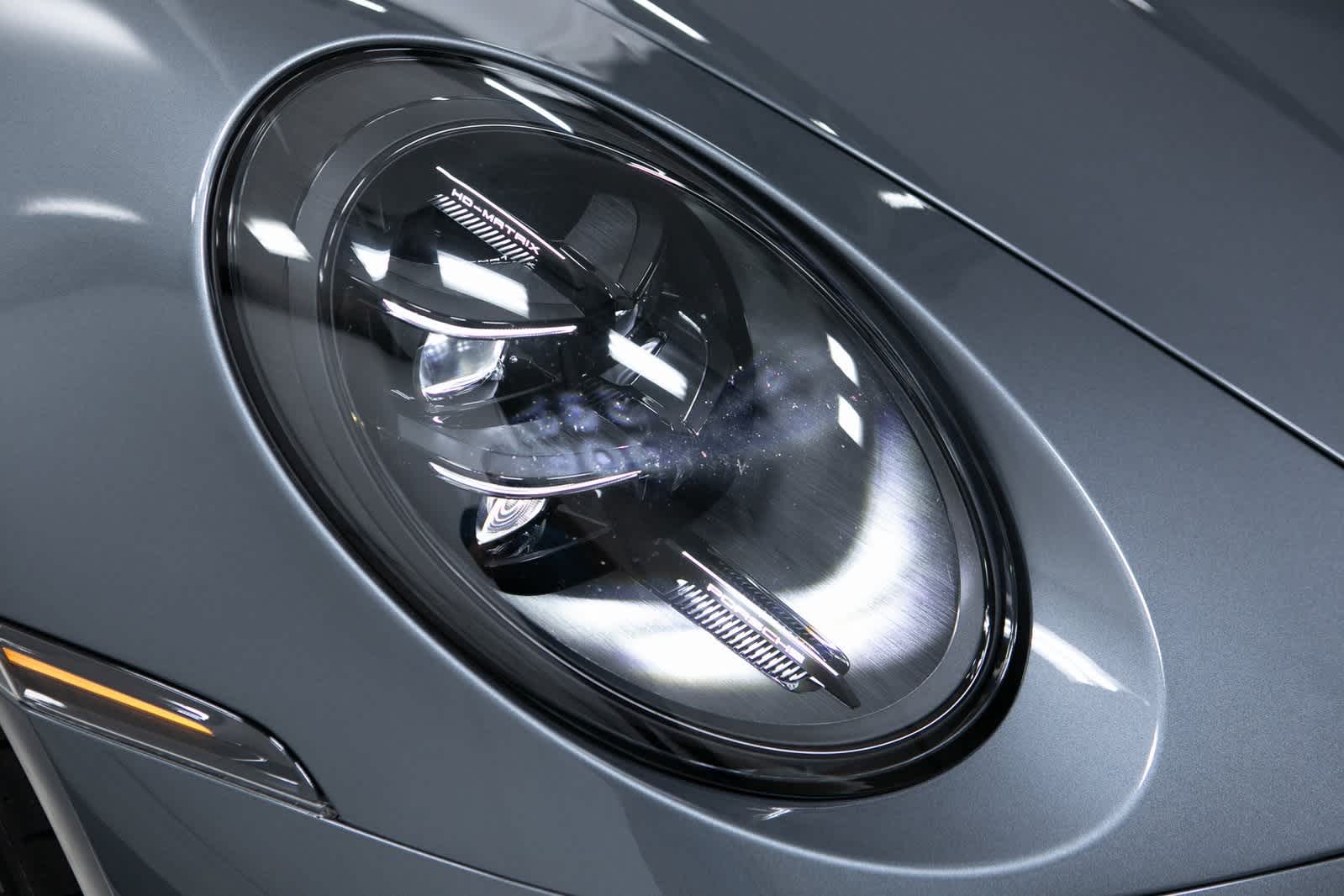 Thumbnail: 2025 Porsche 911 - 30