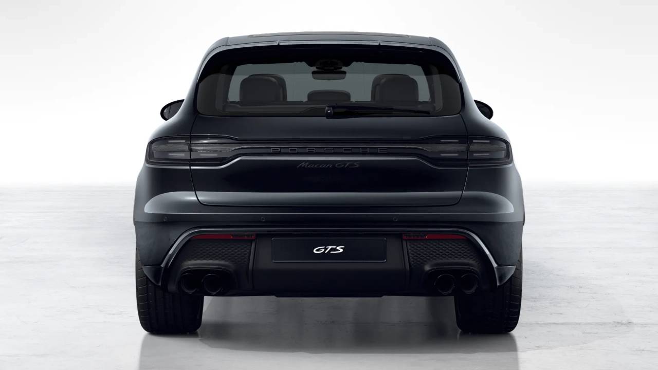 Thumbnail: 2026 Porsche Macan - 8
