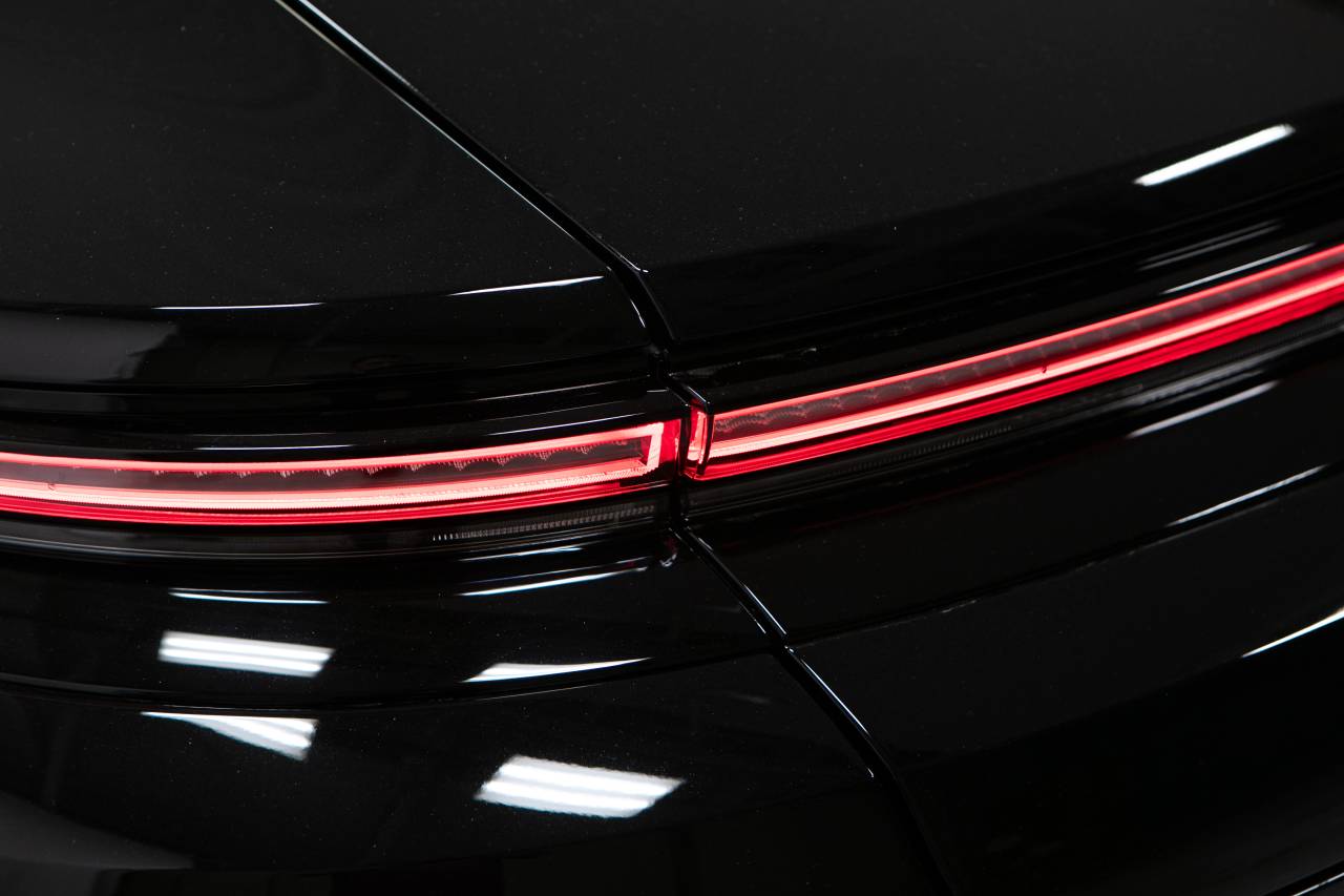Thumbnail: 2025 Porsche Panamera - 17