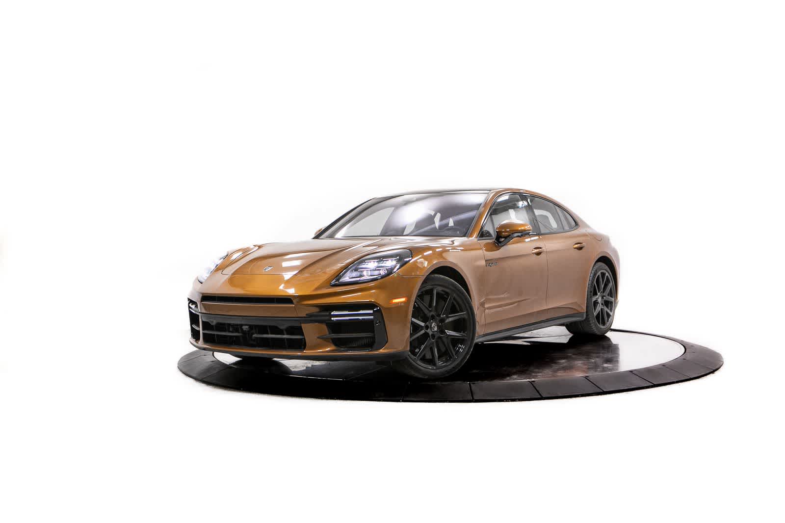 Thumbnail: 2025 Porsche Panamera - 1