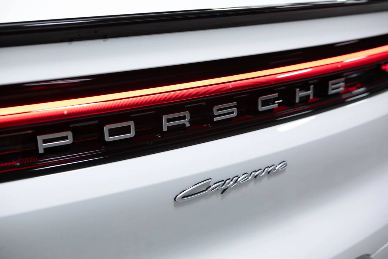 Thumbnail: 2026 Porsche  - 16