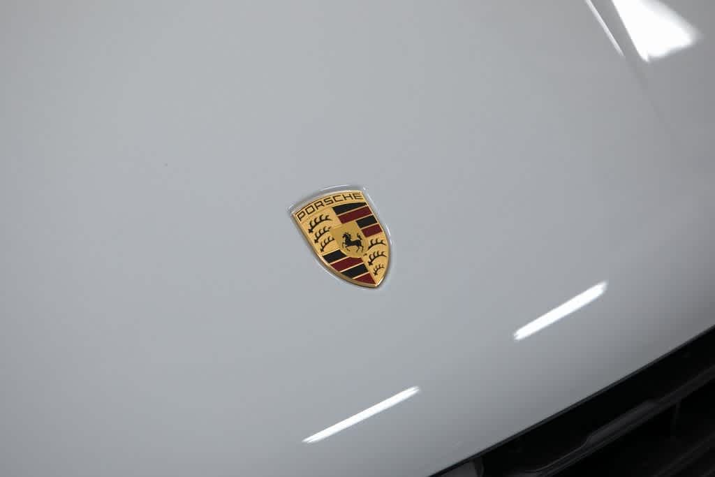 Thumbnail: 2025 Porsche Macan - 19