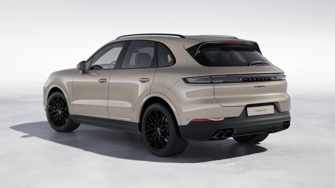 Thumbnail: 2026 Porsche Cayenne - 3