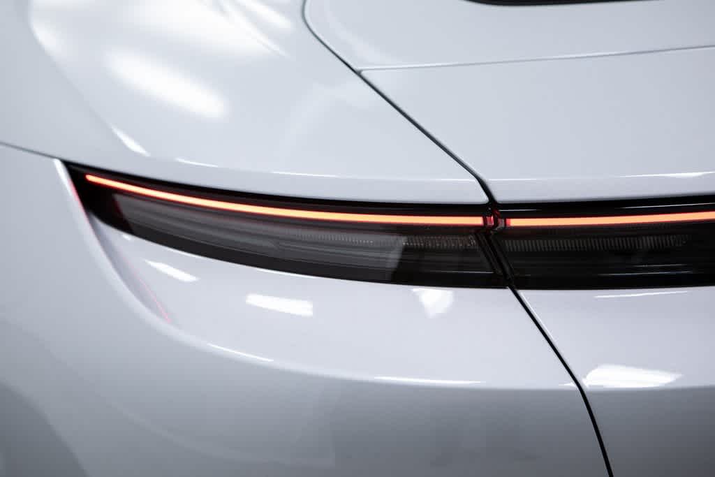 Thumbnail: 2025 Porsche Taycan - 19
