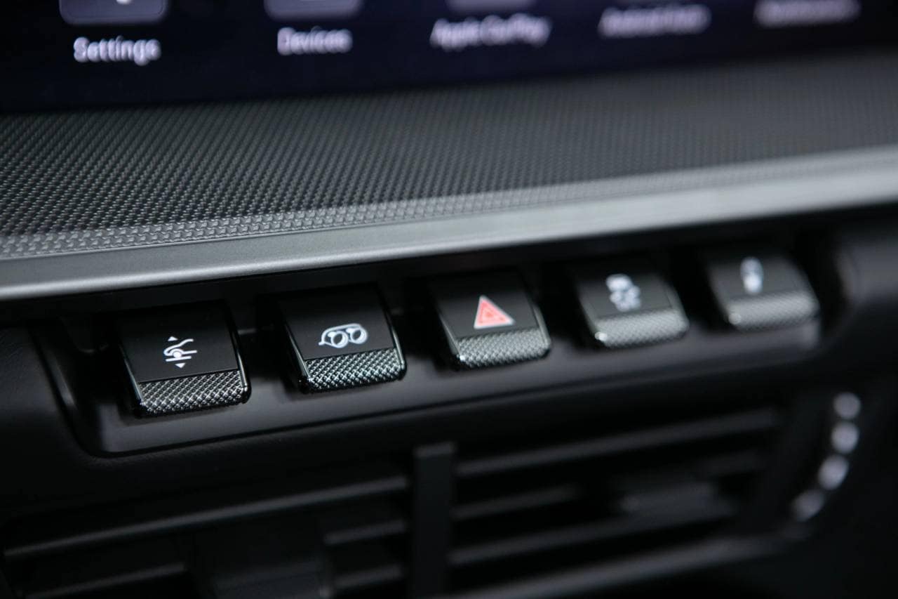 Thumbnail: 2026 Porsche 911 - 28