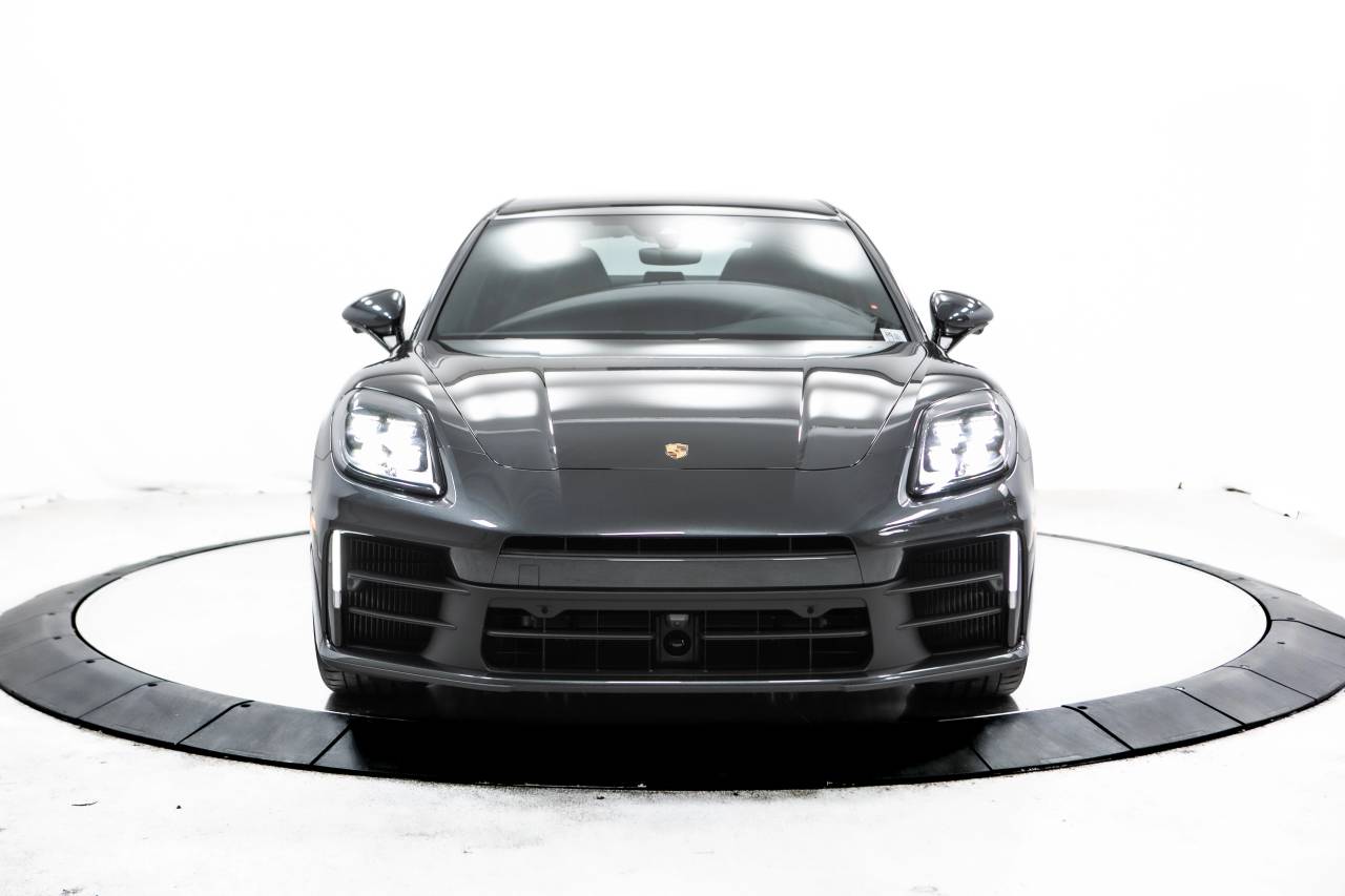 Thumbnail: 2025 Porsche Panamera - 12