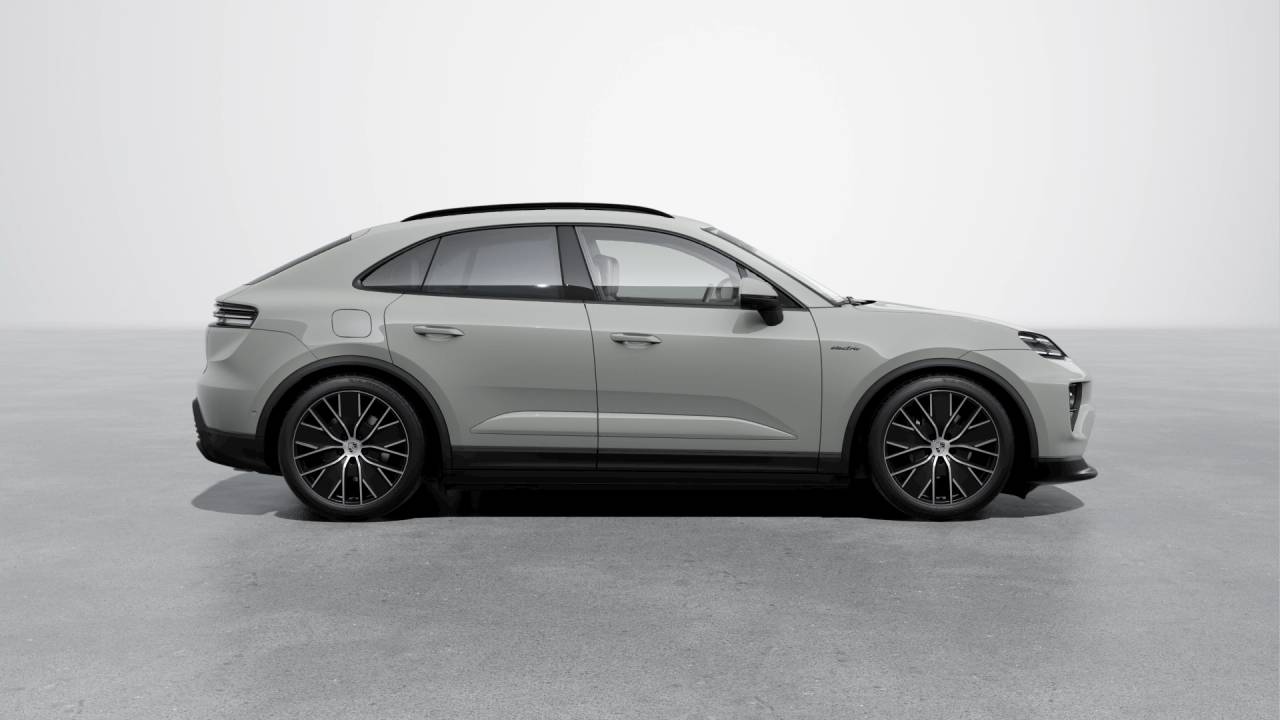 Thumbnail: 2026 Porsche Macan - 6