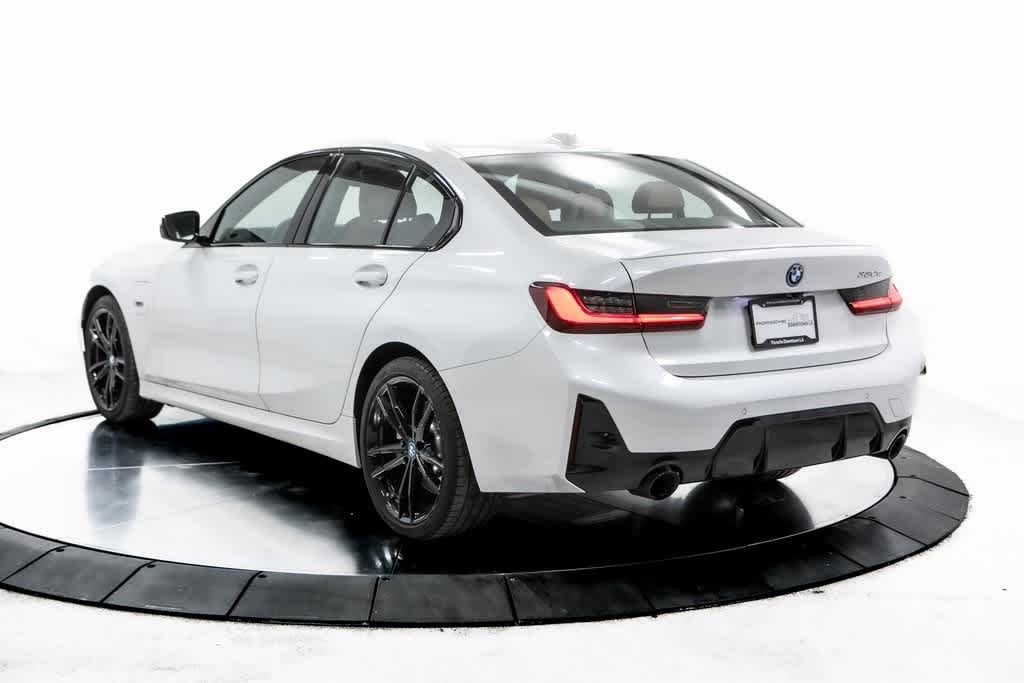 Thumbnail: 2023 BMW 3 Series - 3