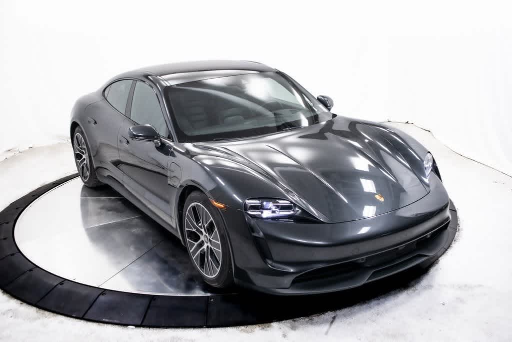 Thumbnail: 2022 Porsche Taycan - 36