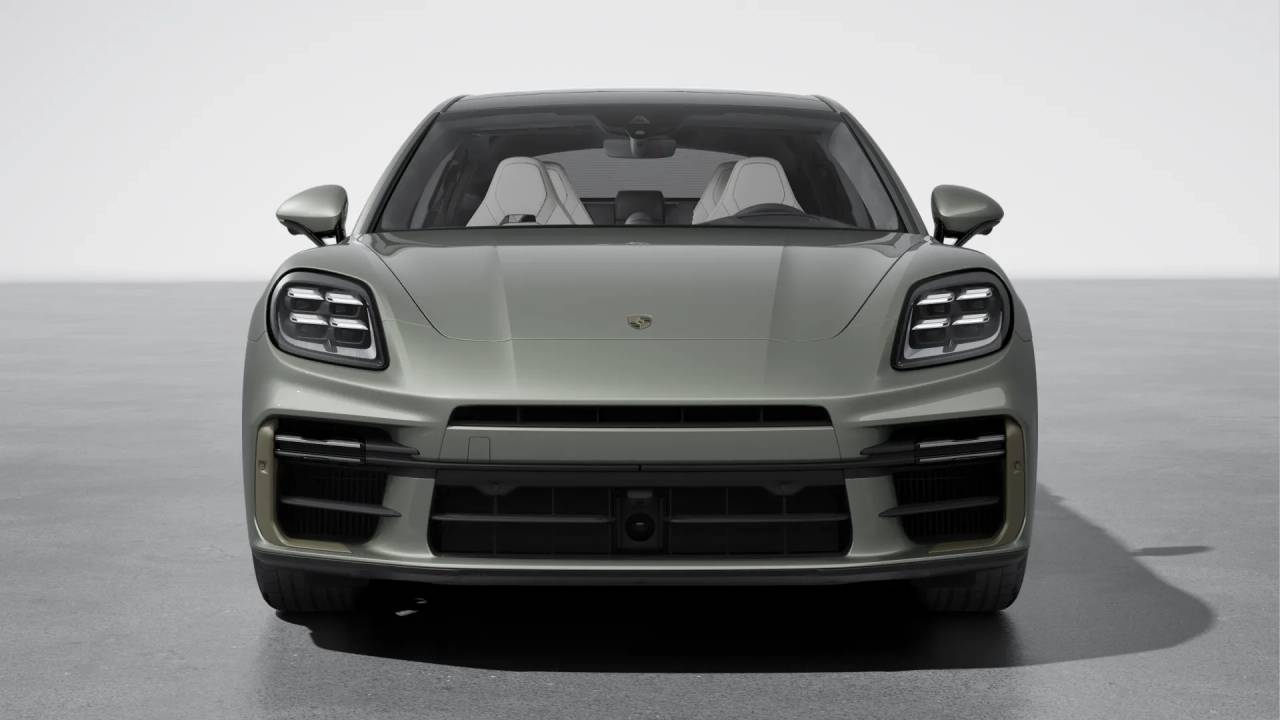 Thumbnail: 2026 Porsche Panamera - 8