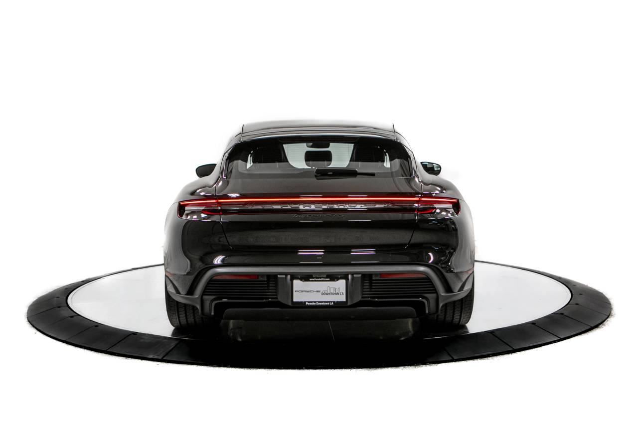 Thumbnail: 2026 Porsche Taycan - 6