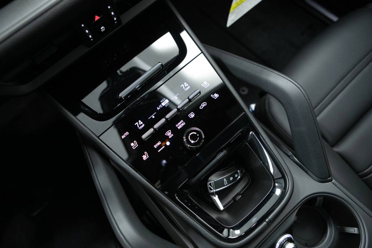 Thumbnail: 2026 Porsche  - 28