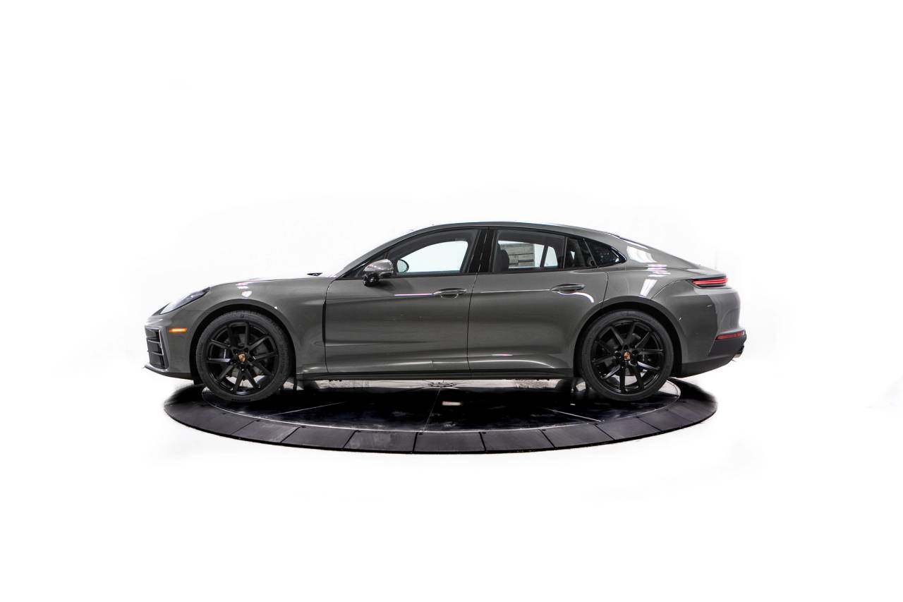 Thumbnail: 2026 Porsche Panamera - 2