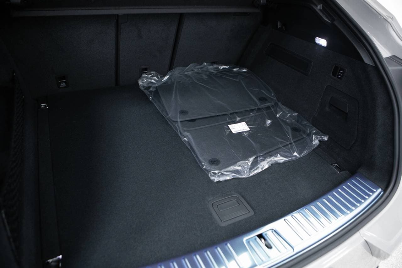 Thumbnail: 2026 Porsche  - 40