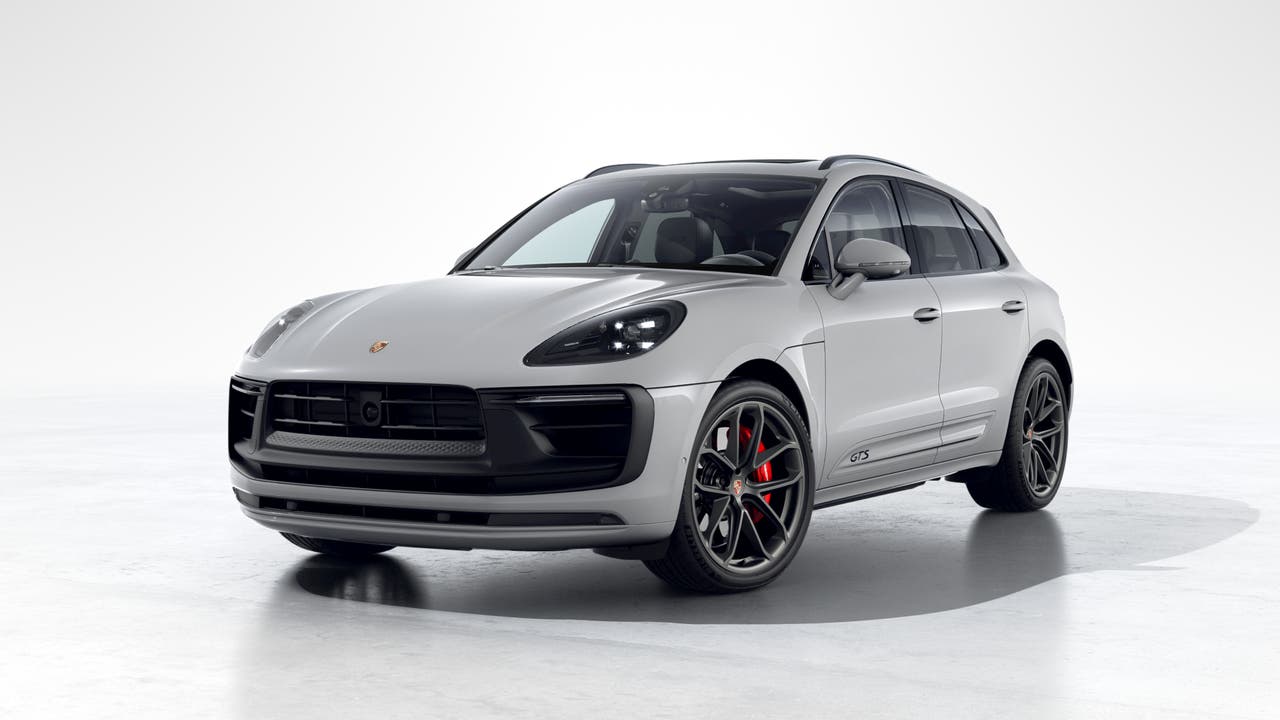 Thumbnail: 2026 Porsche Macan - 1
