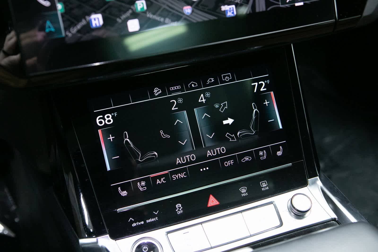 Thumbnail: 2022 Audi e-tron - 21