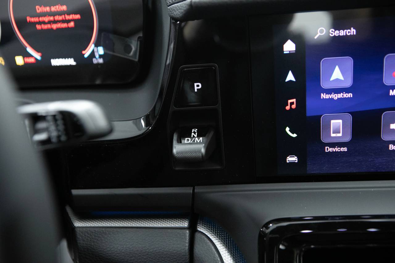 Thumbnail: 2026 Porsche Panamera - 32