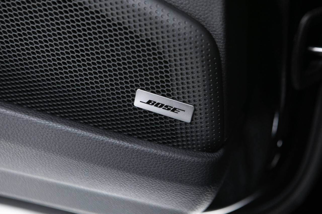 Thumbnail: 2026 Porsche Panamera - 31