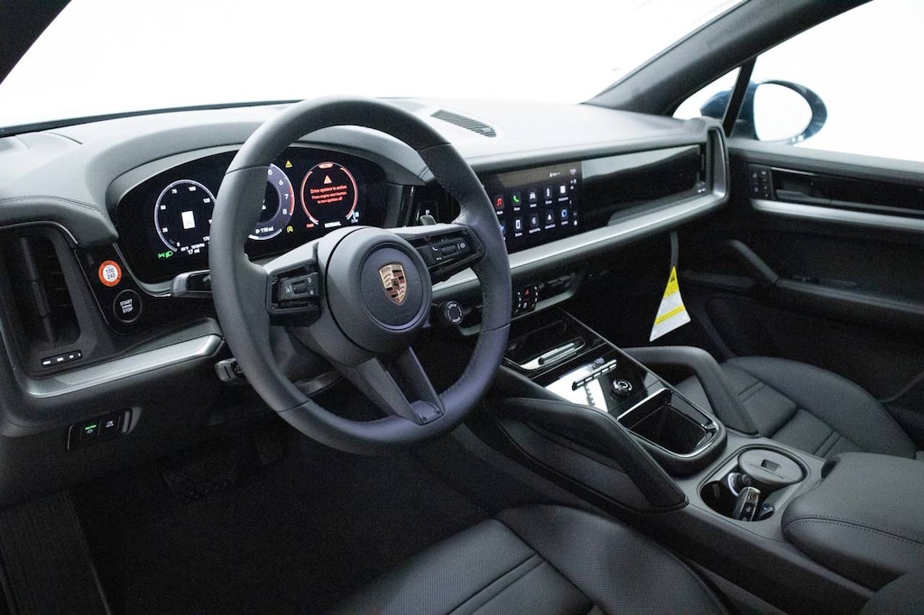 New 2025 Porsche Cayenne SUV
