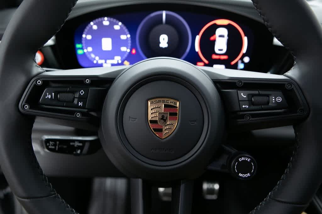 Thumbnail: 2025 Porsche Macan - 14