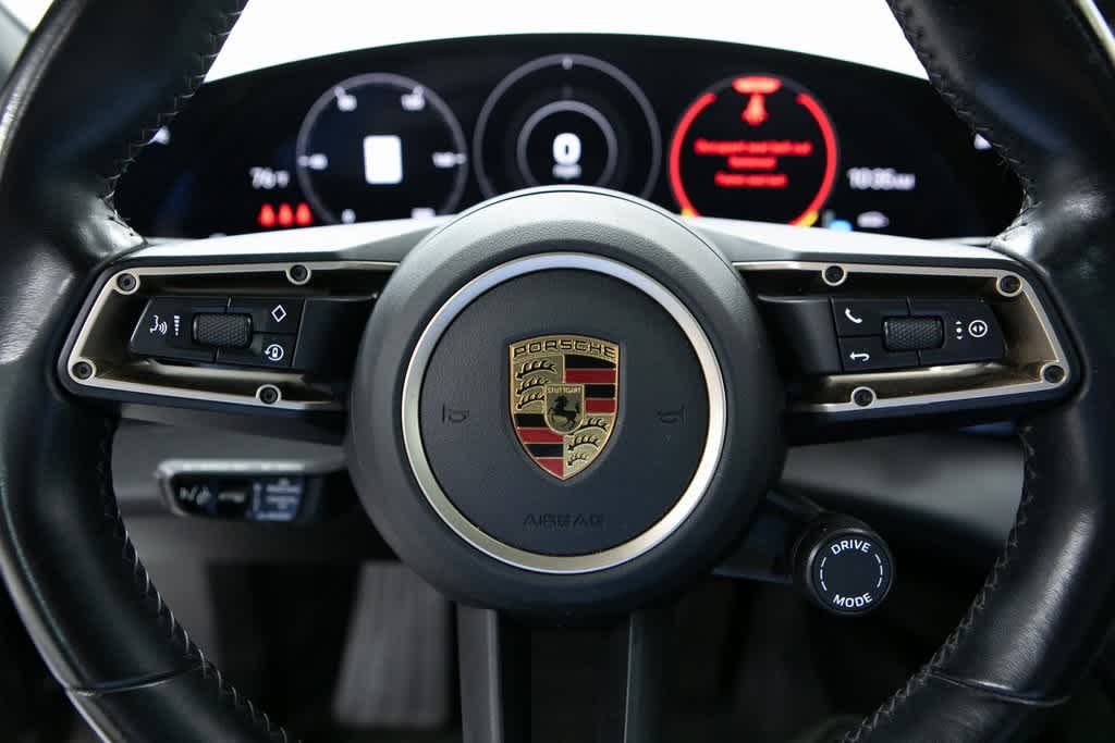 Thumbnail: 2022 Porsche Taycan - 14