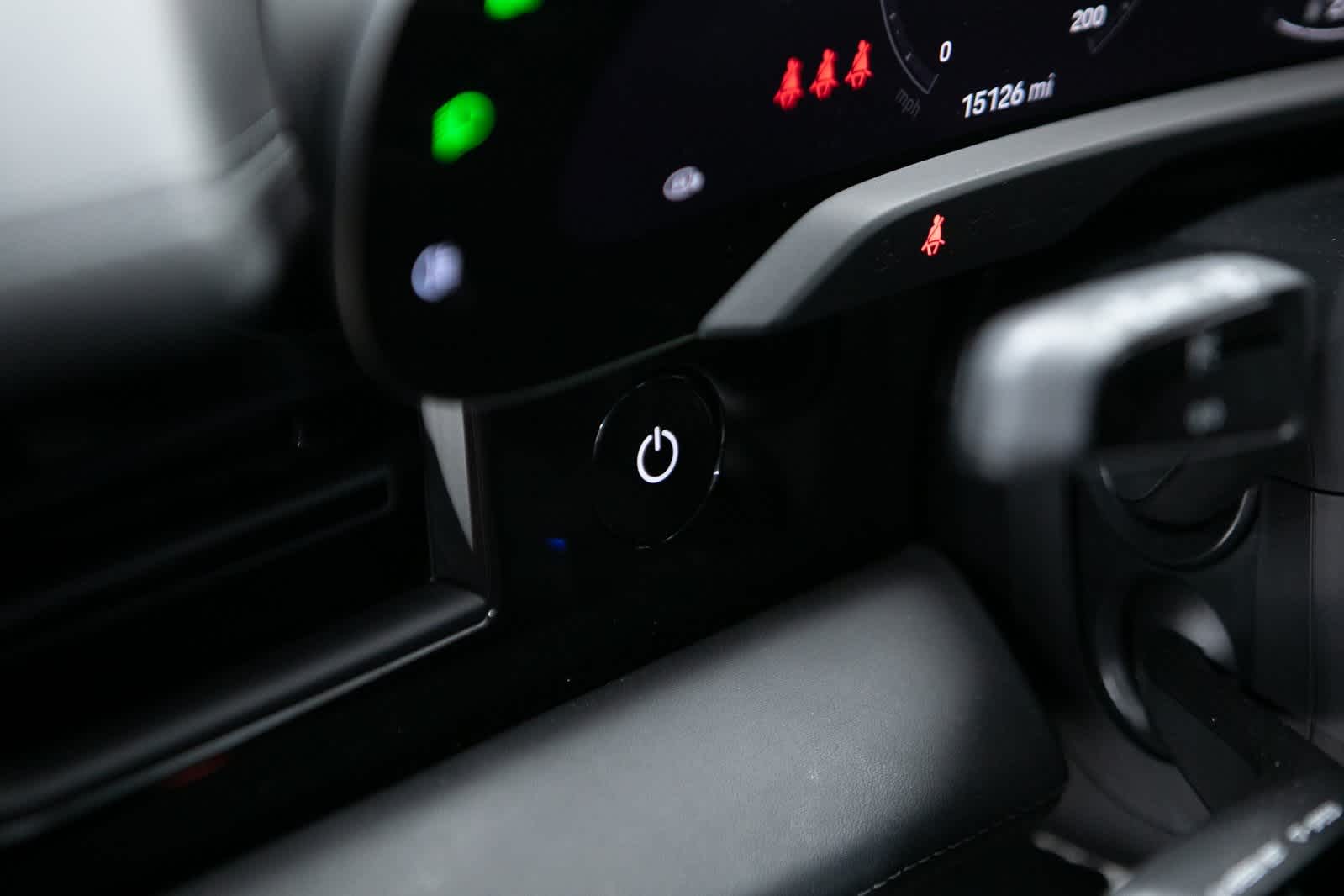 Thumbnail: 2022 Porsche Taycan - 20