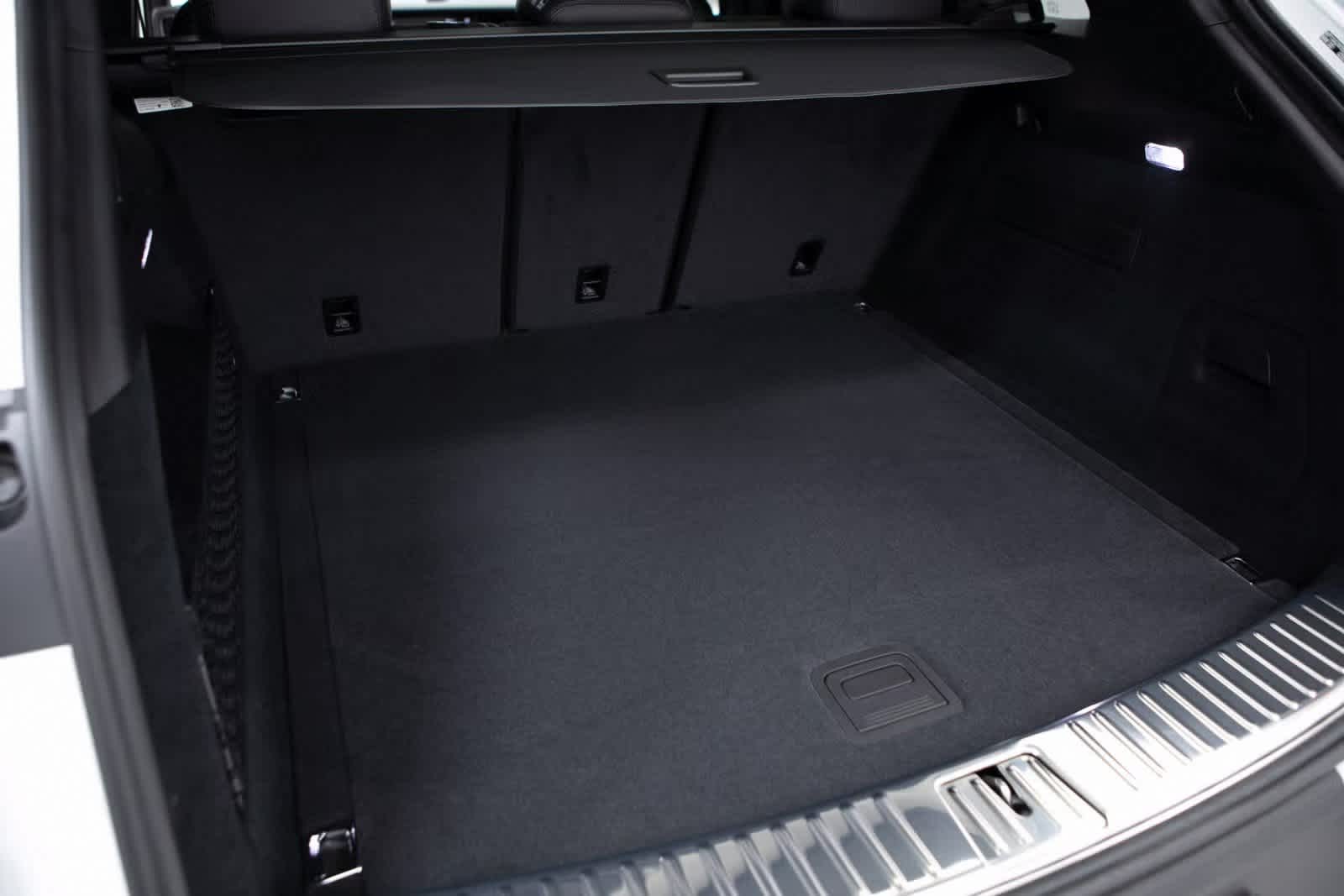 Thumbnail: 2025 Porsche Cayenne - 30