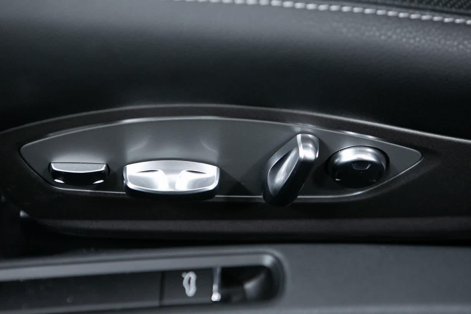 Thumbnail: 2024 Porsche 718 Cayman - 17