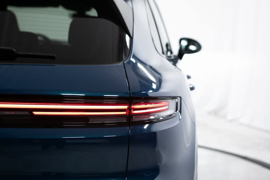 Thumbnail: 2024 Porsche Cayenne - 44