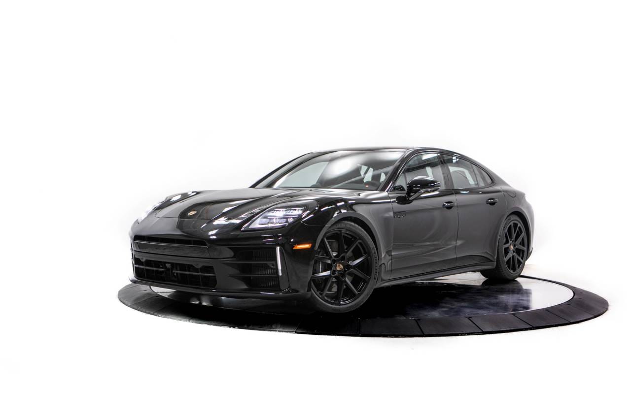 2026 Porsche Panamera 4 E-Hybrid