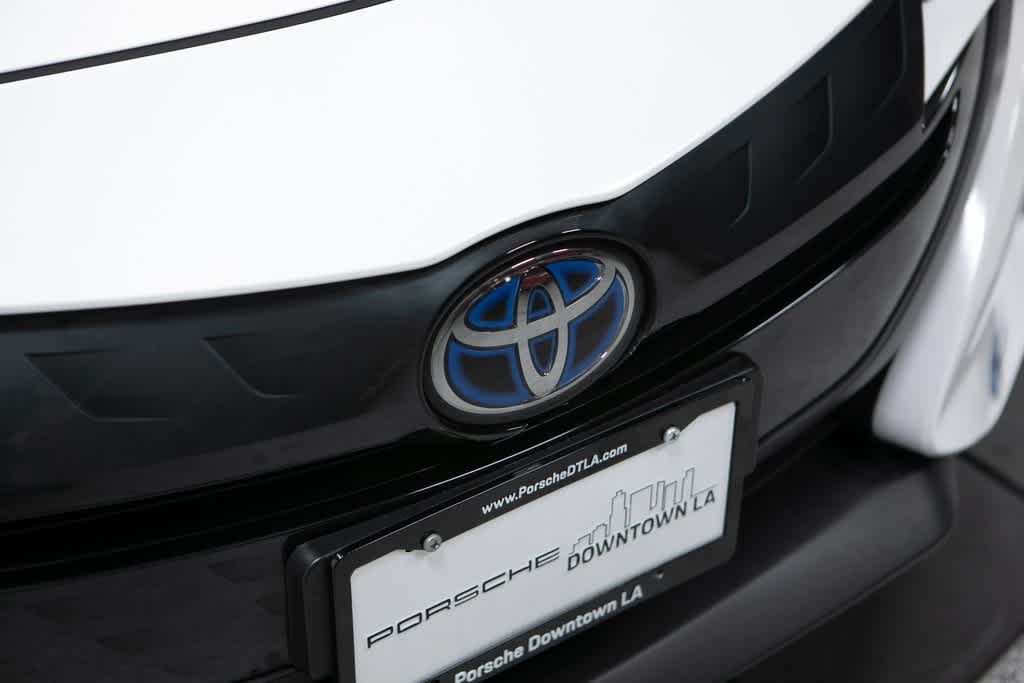 Thumbnail: 2021 Toyota Prius Prime - 18