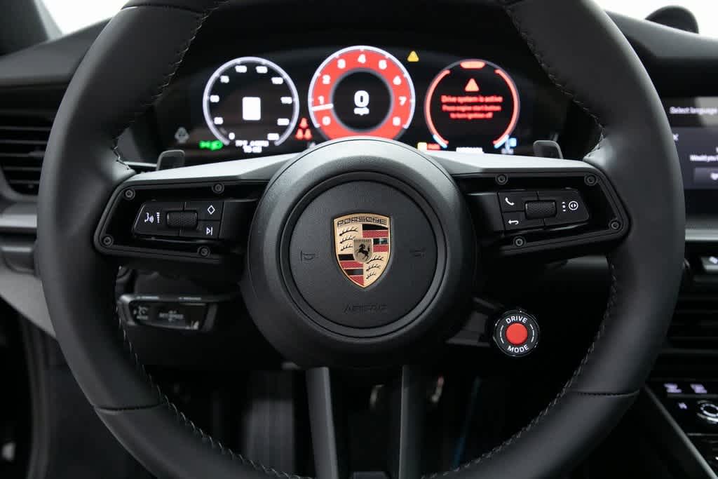 Thumbnail: 2025 Porsche 911 - 14