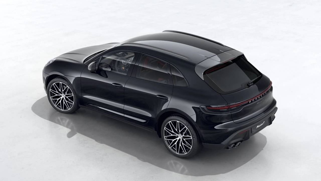 2026 Porsche Macan T photo 4